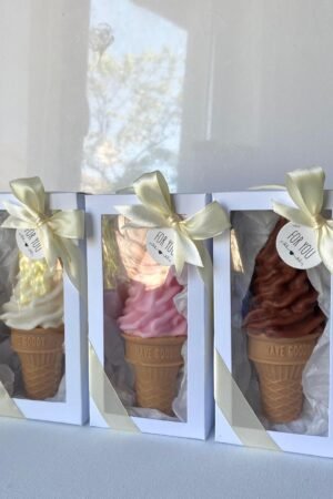 Lumânare Creamy Cone